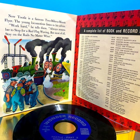RETRO 1946 A LTTLE GOLDEN BOOK & VINYL 7” RECORD TOOTLE READ ALONG STORY 45 RPM - Picture 9 of 16